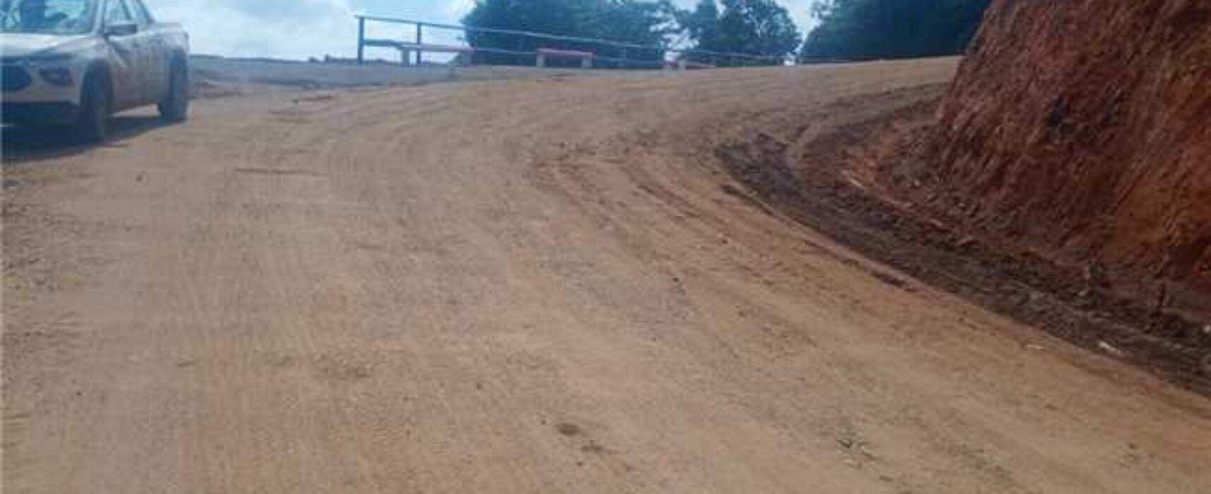 Estrada de Lagoa Encantada é recuperada pela Prefeitura de Ilhéus