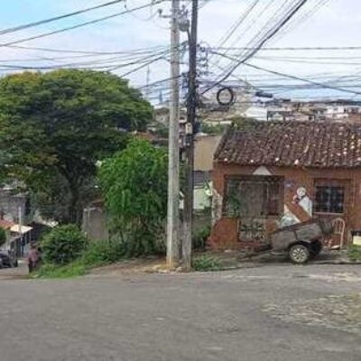 Prefeitura realiza roçagem e capinagem em diferentes pontos de Ilhéus