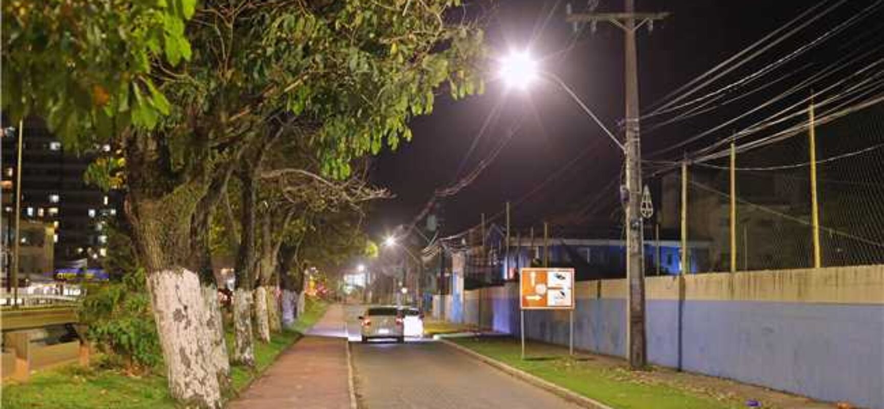 Prefeitura de Ilhéus amplia iluminação pública com 812 luminárias LED em 42 pontos da cidade