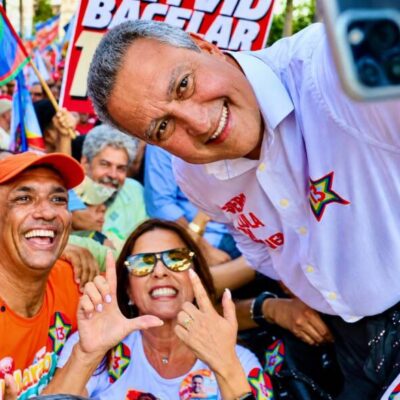 Caminhada reúne PT e forças aliadas em clima de alegria, afeto e união em Ilhéus