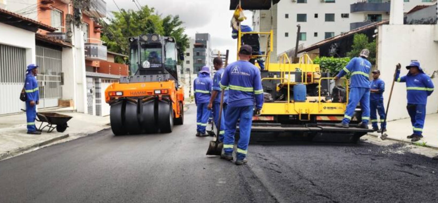 Prefeitura de Itabuna finaliza eixo Jardim Vitória do Programa Pavimenta Itabuna e ganha reforço do Bahia em Movimento