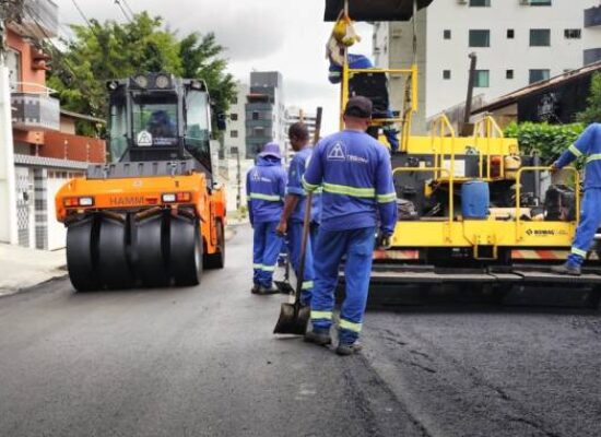 Prefeitura de Itabuna finaliza eixo Jardim Vitória do Programa Pavimenta Itabuna e ganha reforço do Bahia em Movimento