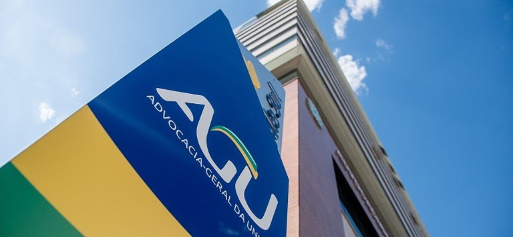 AGU ajusta canais de comunicação para cumprir normas do período eleitoral
