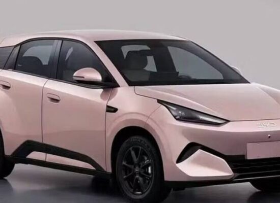 Novo BYD Dolphin Mini cresce, ganha potência e terá nova geração no Brasil