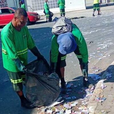 Serviços Urbanos atuam na limpeza de Ilhéus após o fim das eleições