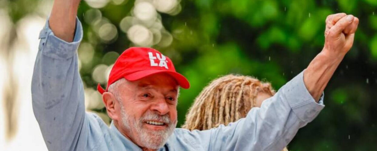 Com virada histórica no segundo turno, Lula é reeleito presidente da República