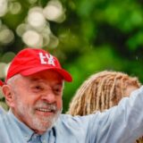 Com virada histórica no segundo turno, Lula é reeleito presidente da República