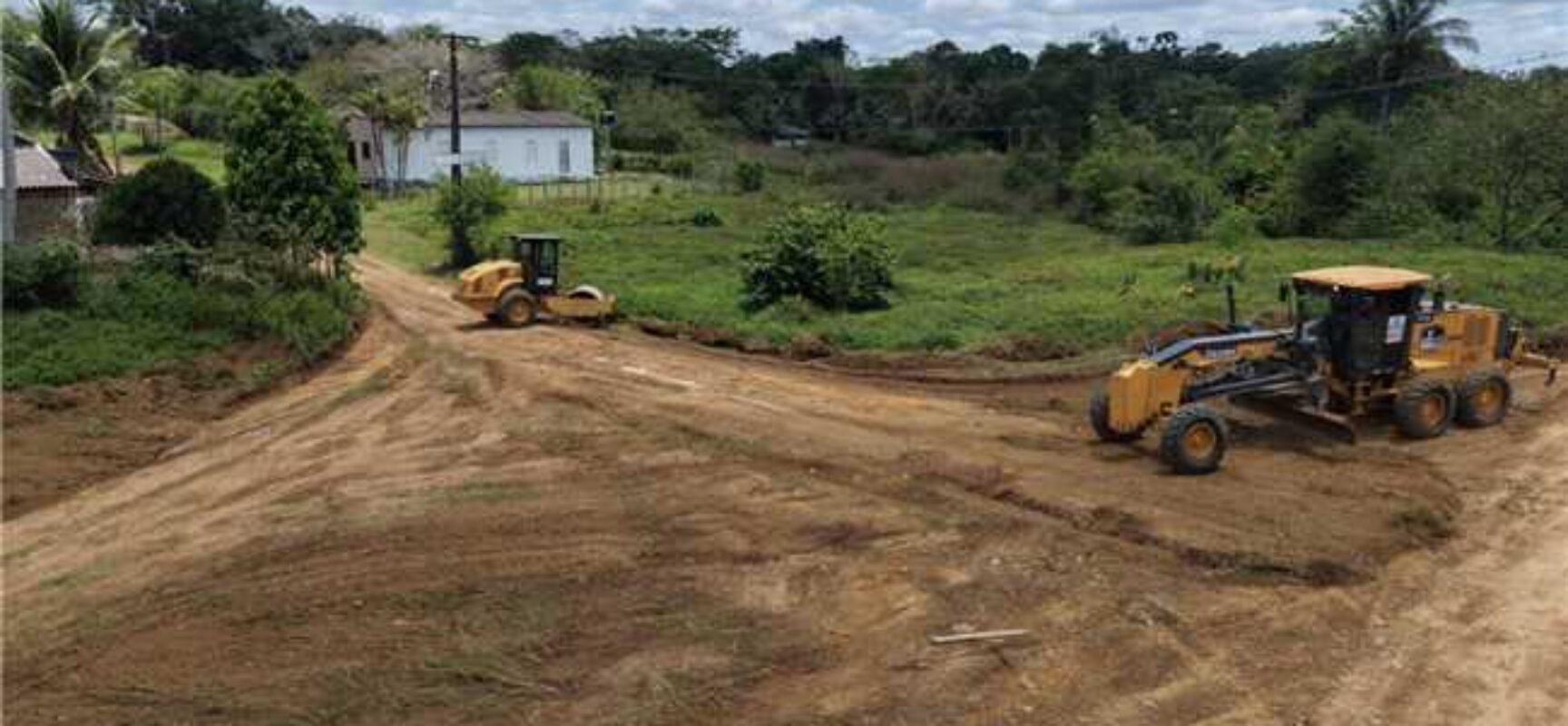 Prefeitura realiza patrolamento de estradas no assentamento João Amazonas
