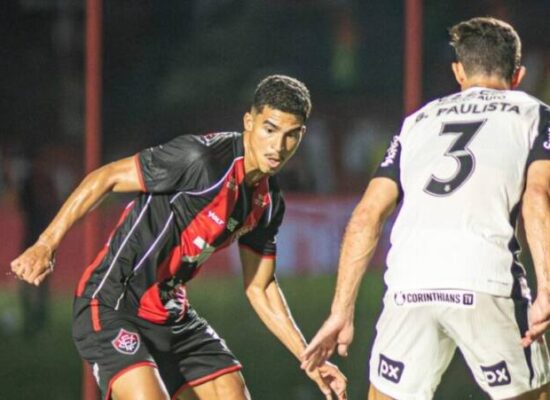 Vitória enfrenta o Corinthians nesta segunda-feira. Transmissão pela Rádio Web Frequência!
