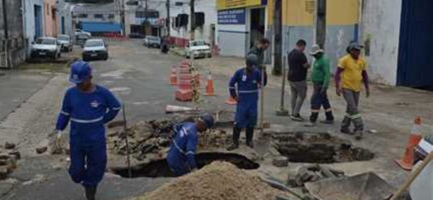 Prefeitura atua na recuperação de trecho da Rua Mário Alfredo