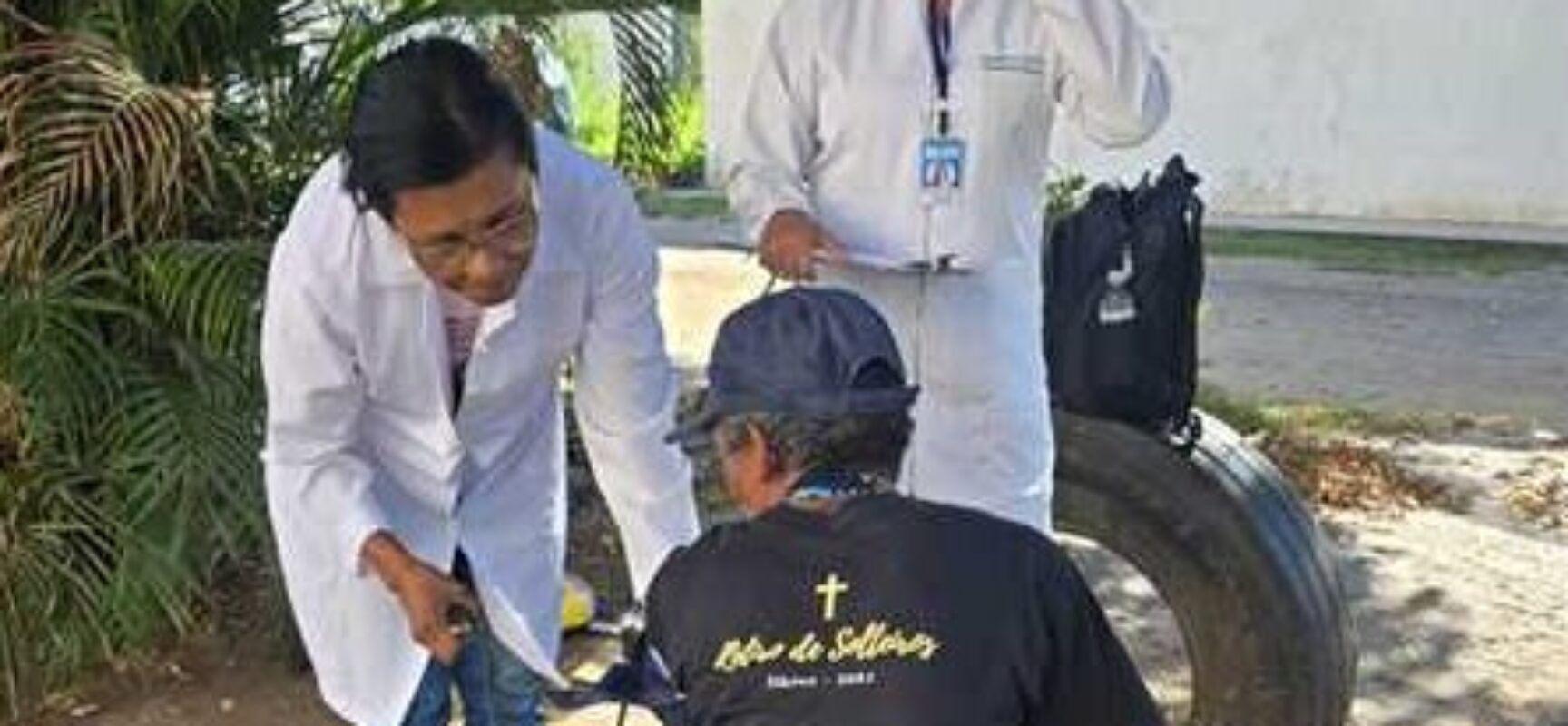 Consultório na Rua realiza atendimentos a pessoas em situação de vulnerabilidade na Zona Sul