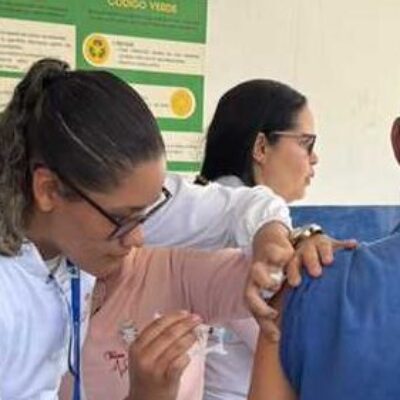 Ilhéus recebe vacina Pneumo 20 e amplia proteção de idosos e crianças