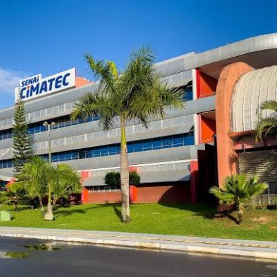 Fórum reúne líderes industriais para discutir inovação e crescimento na Bahia